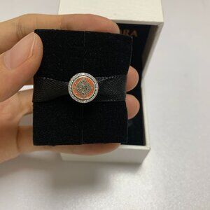 2021 Pandora Winter Release 925 Sterling Silver Disney World Club 33 Charm